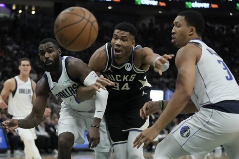 Antetokounmpo and Lillard Lead Bucks to 132-117 Victory Over Short-Handed Mavericks