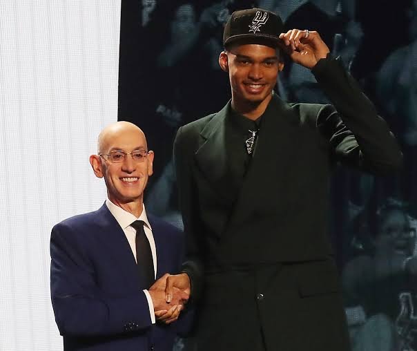 Lakers’ Bold Trade Proposal Paves the Way for New Starting Center After NBA Draft Lottery