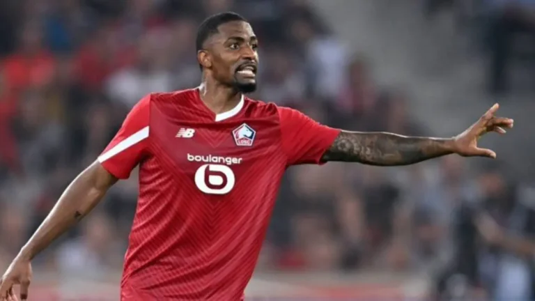 West Ham Move On Alexsandro Is Encouragement But Relegation Clause Raises Eyebrows To Eyebrows