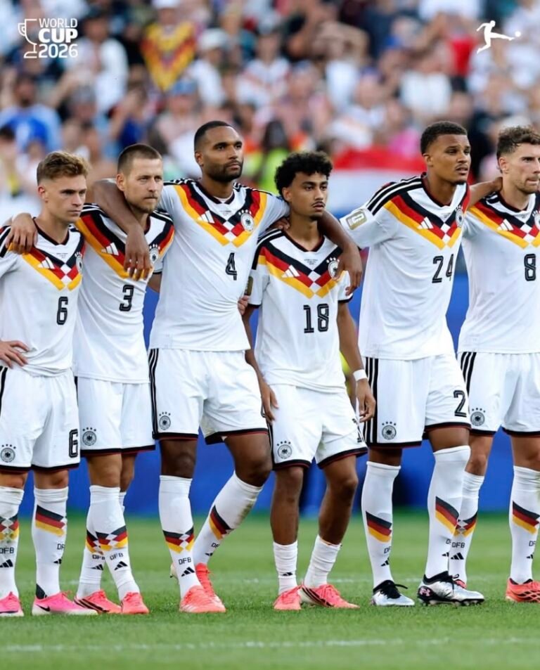 Herzschmerz für Deutschland: Die Nationalmannschaft scheidet nach einer Niederlage im Elfmeterschießen aus der Weltmeisterschaft aus.