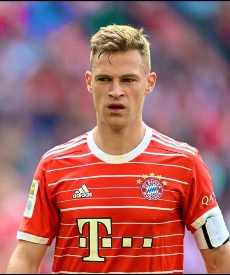 DIE ALLIANZ ARENA KÖNNTE IHREN GENERAL VERLIEREN • Nach Jahren der Loyalität, Leidenschaft und Dominanz im Mittelfeld soll Joshua Kimmich Berichten zufolge offen für einen Wechsel vom FC Bayern München in diesem Sommer sein… und sein Traumziel?